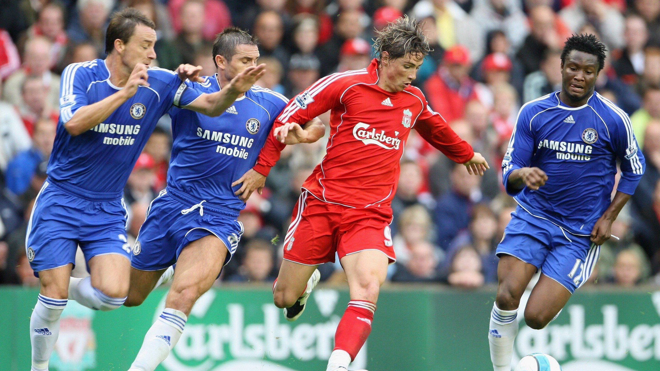 足球明星最新表现分析